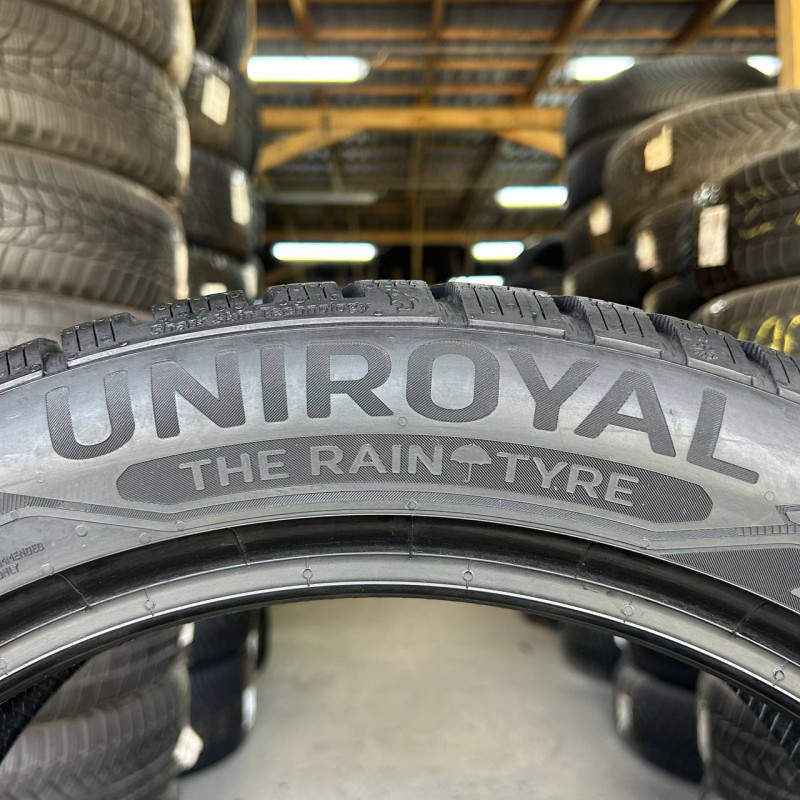 215/50 R18 UNIROYAL WINTEREXPERT 7mm