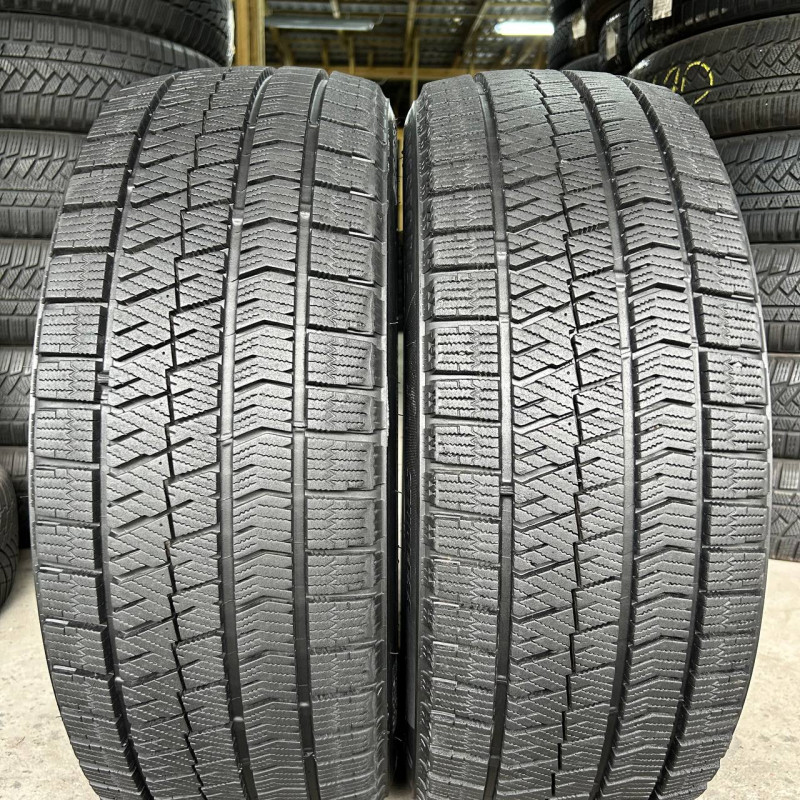 225/45 R18 BRIDGESTONE BLIZZAK VRX2 8mm
