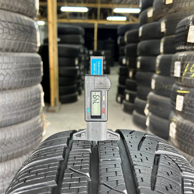225/45 R18 PIRELLI SOTTOZERO WINTER 240 SERIE II RUN FLAT 7mm