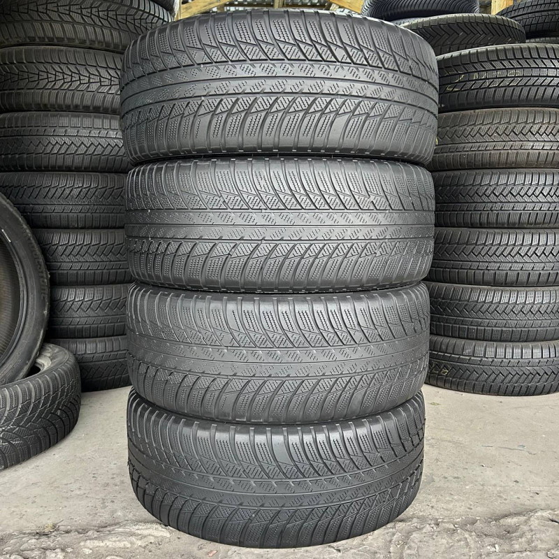 225/45 R18 BRIDGESTONE BLIZZAK LM001 4mm