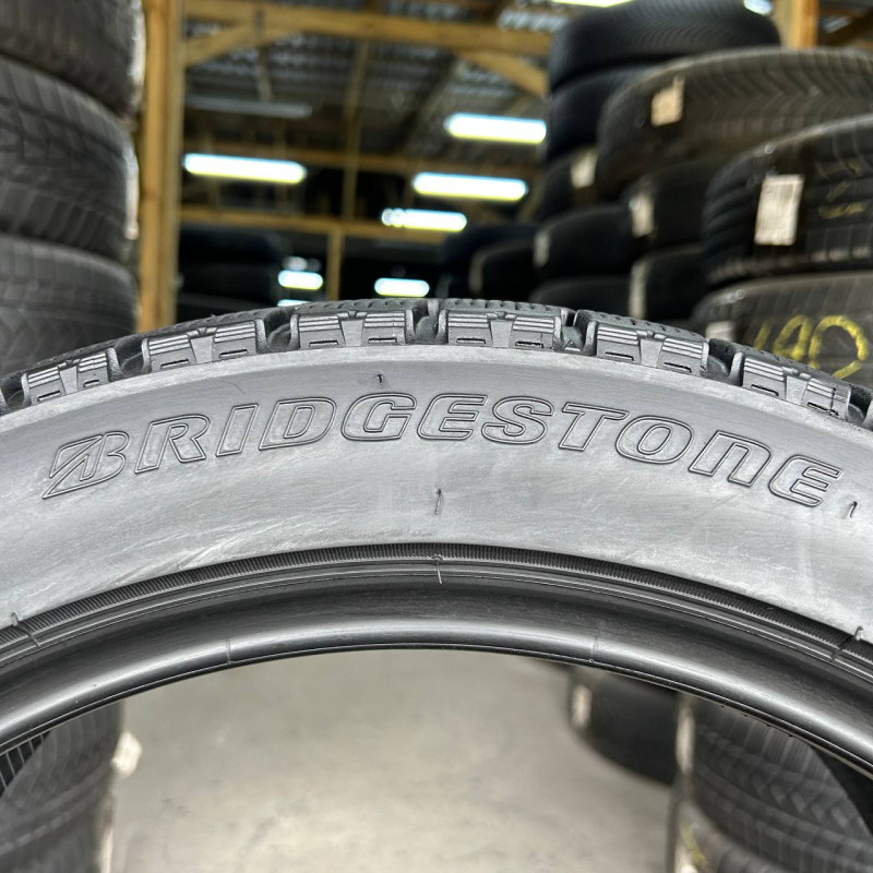 225/45 R18 BRIDGESTONE BLIZZAK VRX 7mm