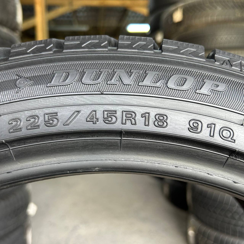 225/45 R18 DUNLOP WINTER MAXX WM02 7mm
