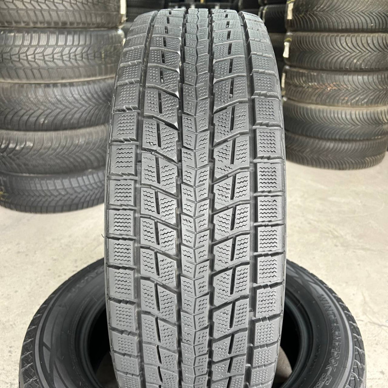 225/60 R18 DUNLOP WINTER MAXX SJ8 8mm