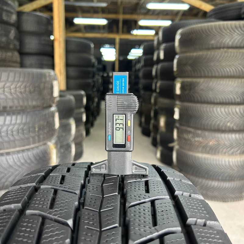 225/60 R18 DUNLOP WINTER MAXX SJ8 9mm