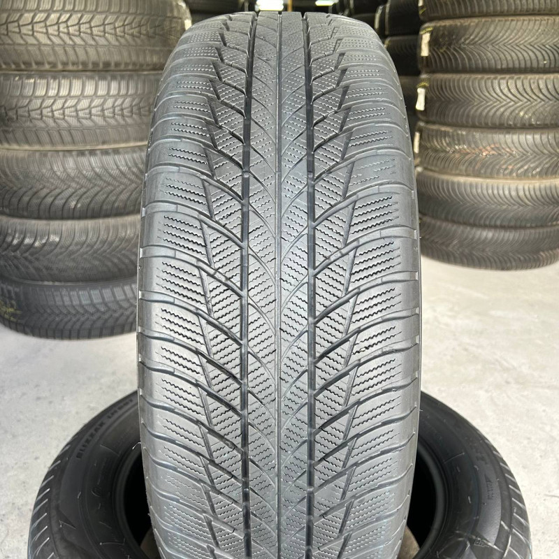 225/60 R18 BRIDGESTONE BLIZZAK LM001 RUN FLAT 6mm