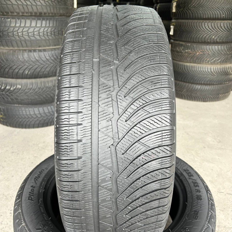 235/55 R18 MICHELIN PILOT ALPIN PA4 4mm