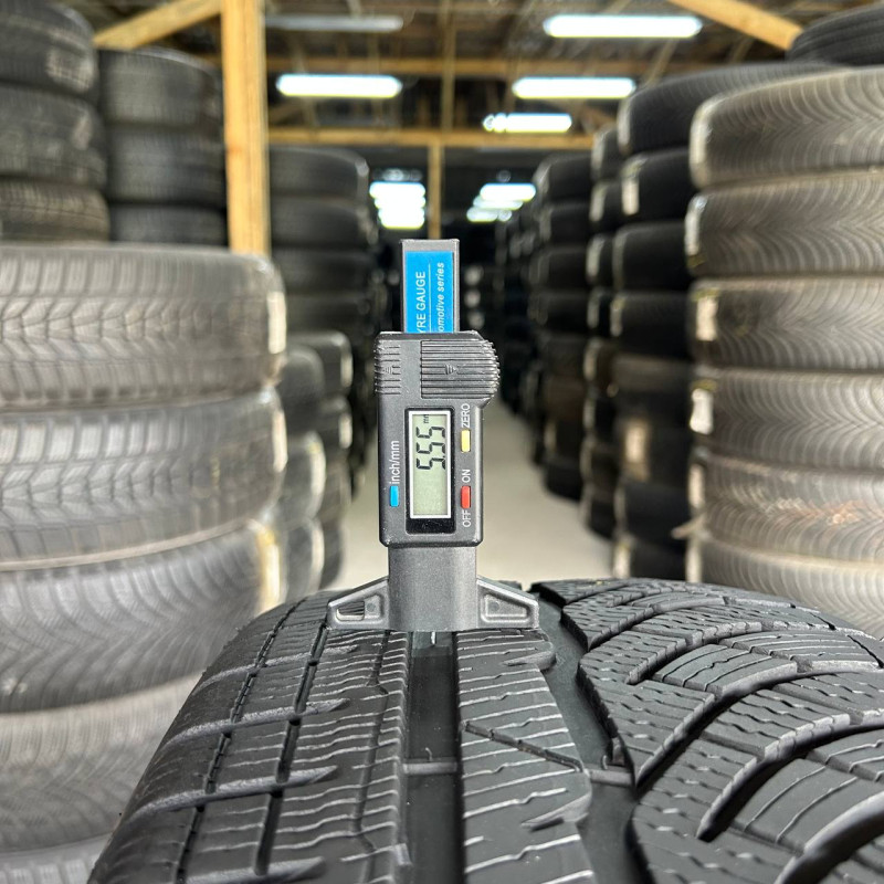 235/55 R18 MICHELIN PILOT ALPIN PA4 5mm