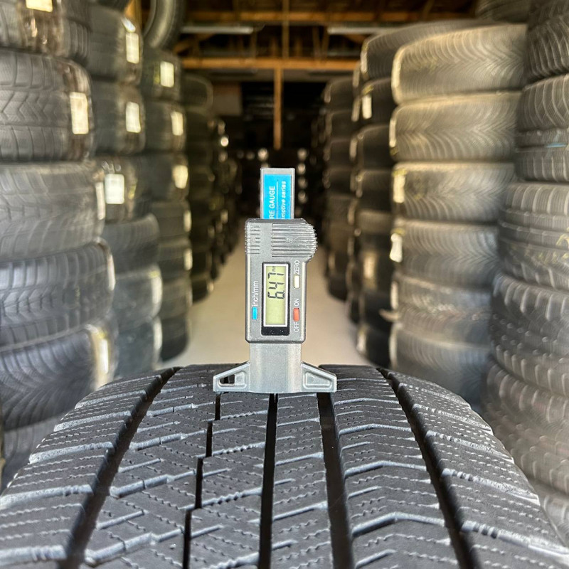 225/55 R18 BRIDGESTONE BLIZZAK VRX2 6mm