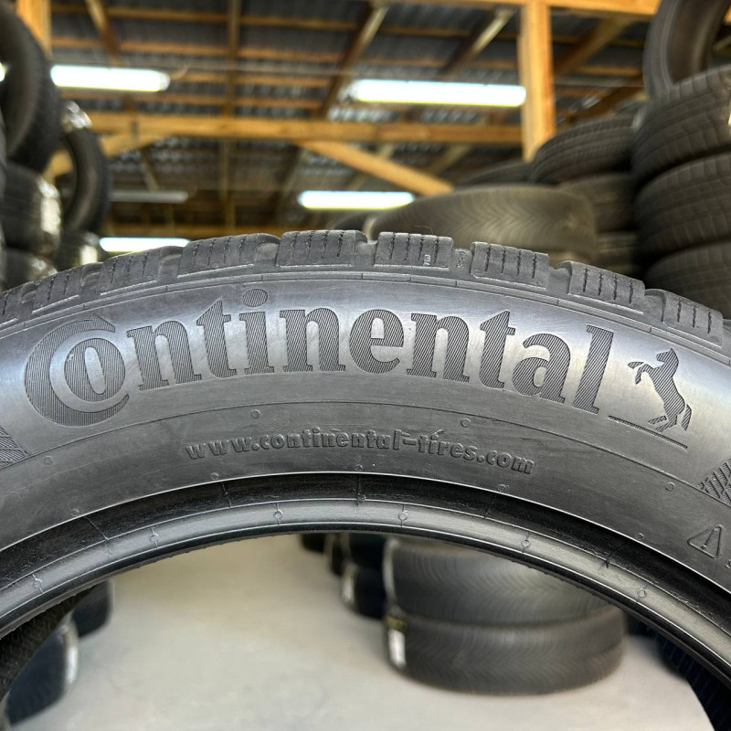 235/55 R18 CONTINENTAL WINTERCONTACT TS850P CONTISEAL 4mm