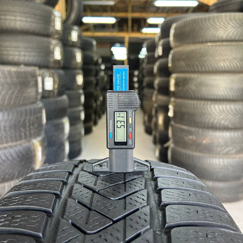 225/55 R18 PIRELLI WINTER SOTTOZERO 3 5mm