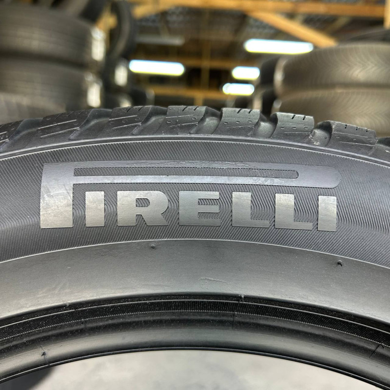 225/55 R18 PIRELLI WINTER SOTTOZERO 3 5mm