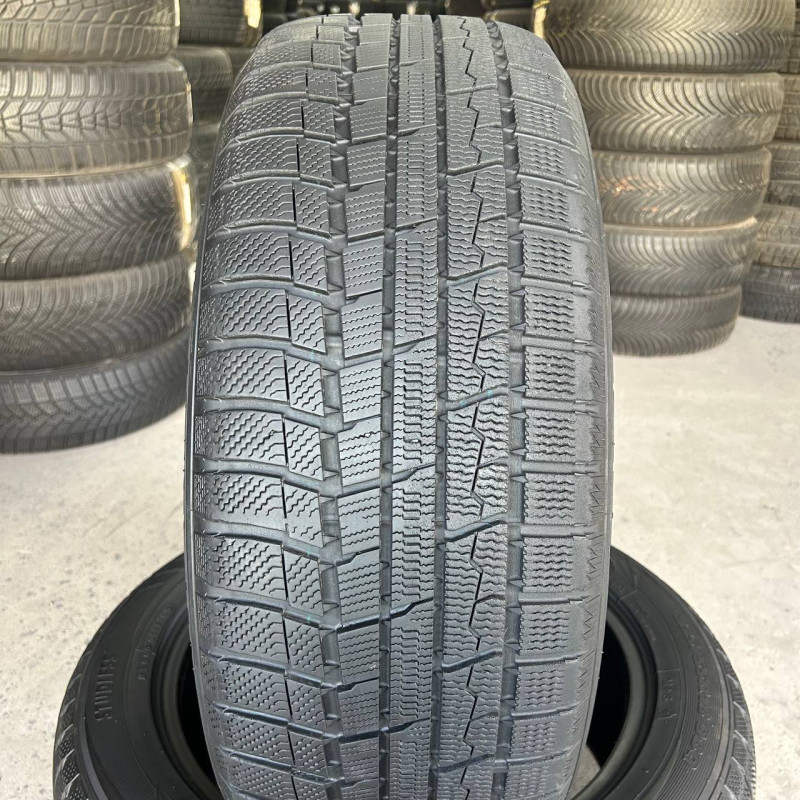 225/55 R18 TOYO WINTER TRANPATH TX 7mm