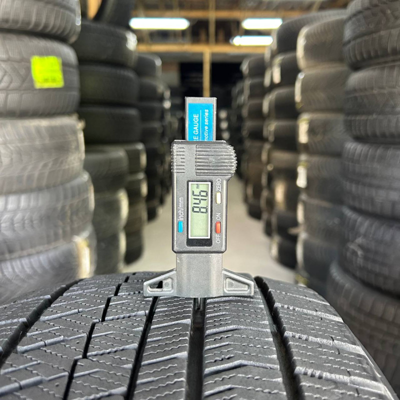 225/50 R18 BRIDGESTONE BLIZZAK VRX2 8mm