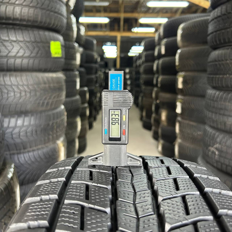 225/55 R18 DUNLOP WINTER MAXX SJ8 9mm