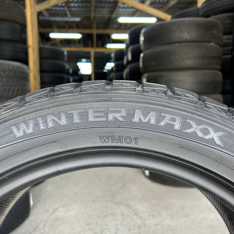 225/50 R18 DUNLOP WINTER MAXX WM01 7mm