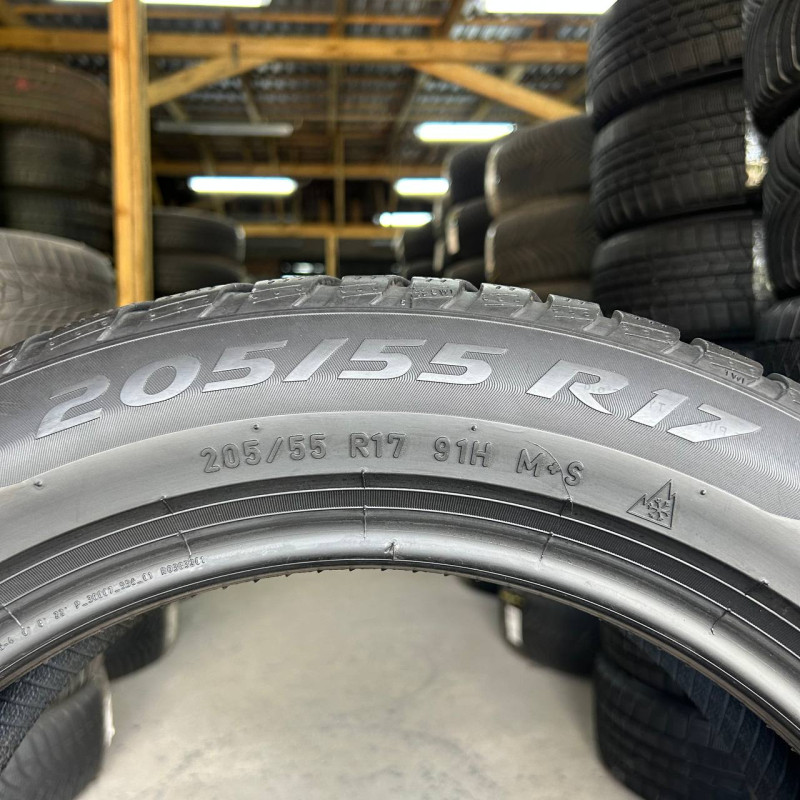 205/55 R17 PIRELLI WINTER SOTTOZERO 3 4mm