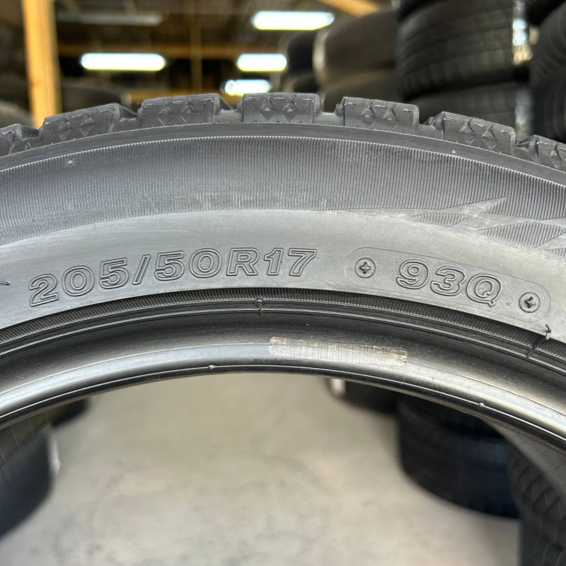 205/50 R17 BRIDGESTONE BLIZZAK VRX2 7mm
