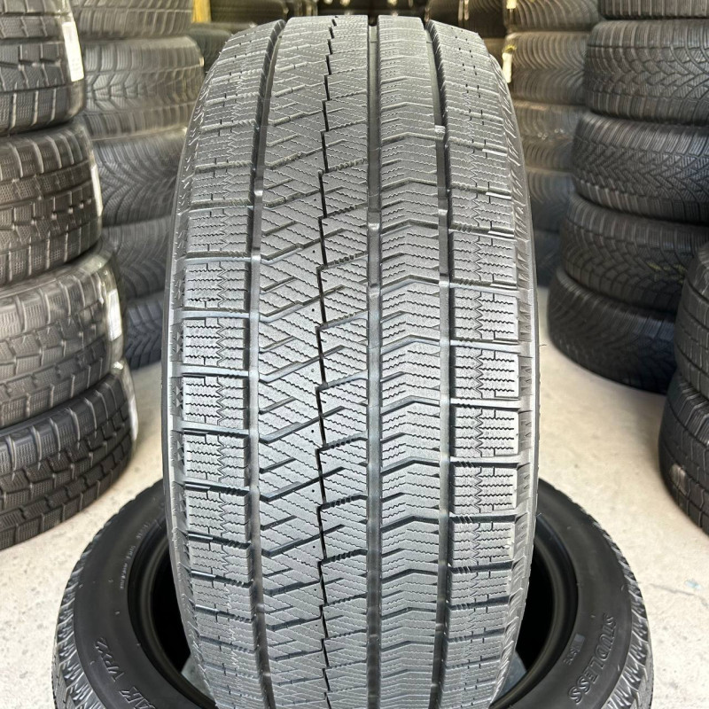 215/50 R17 BRIDGESTONE BLIZZAK VRX2 8mm