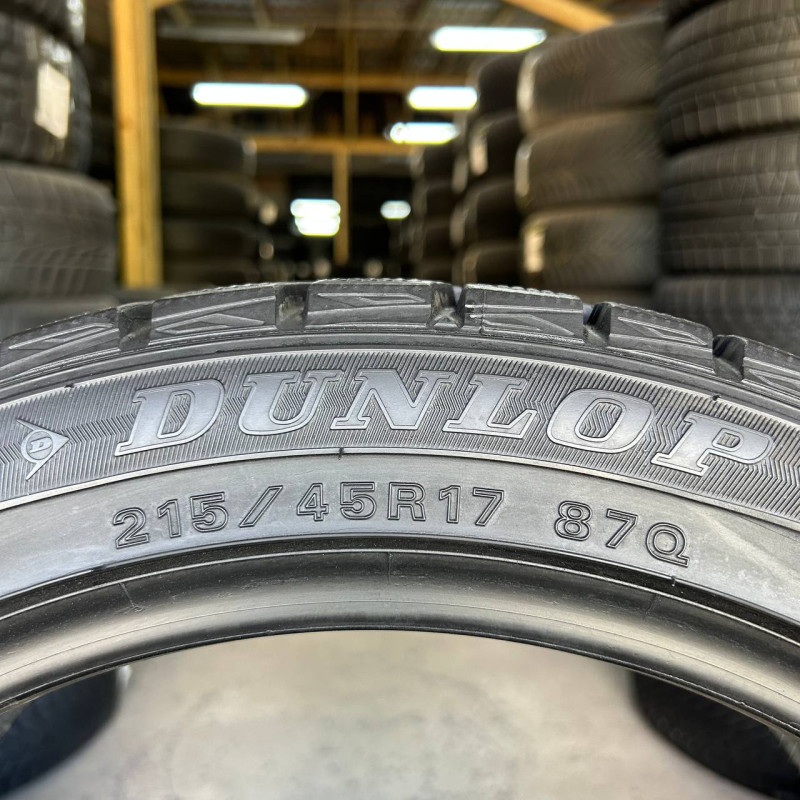 215/45 R17 DUNLOP WINTER MAXX WM01 8mm