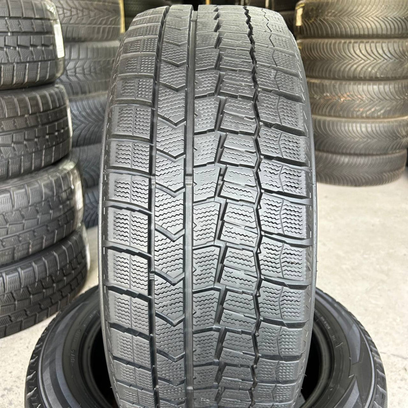 215/55 R17 DUNLOP WINTER MAXX WM02 8mm