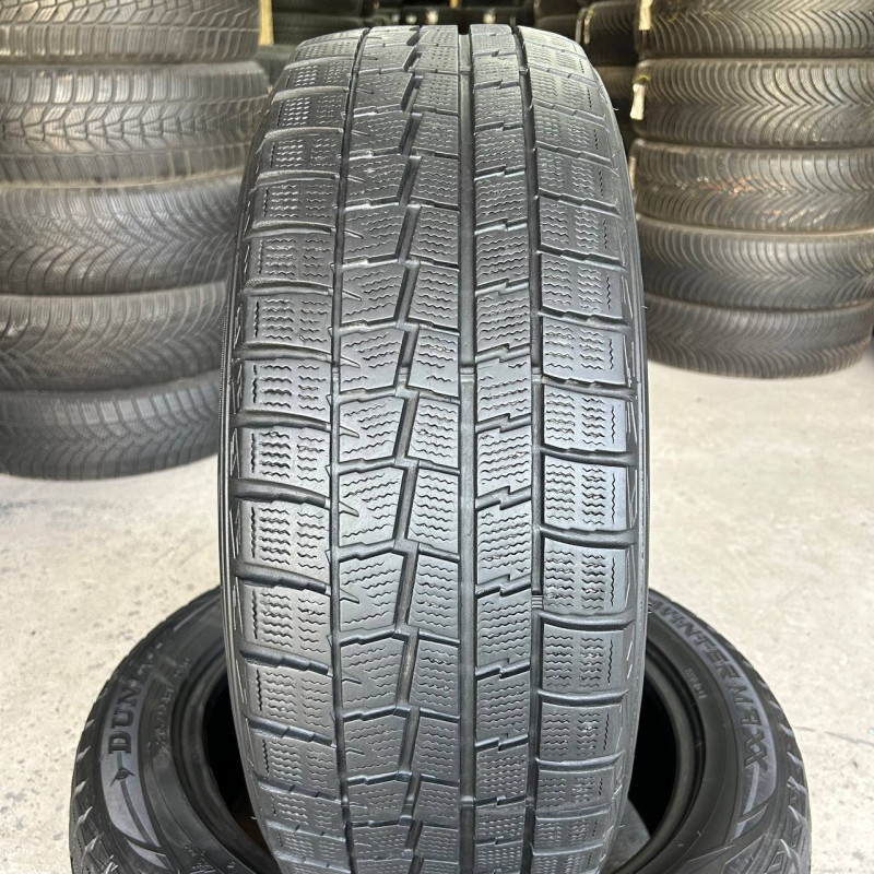 215/55 R17 DUNLOP WINTER MAXX WM01 7mm