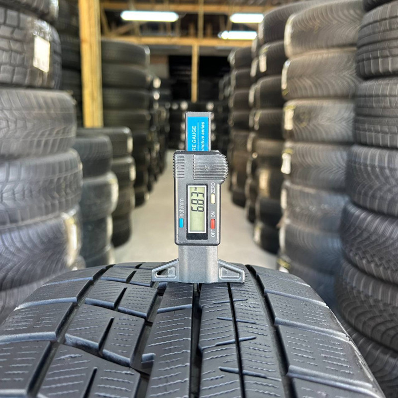 215/50 R17 YOKOHAMA ICE GUARD IG60 6mm