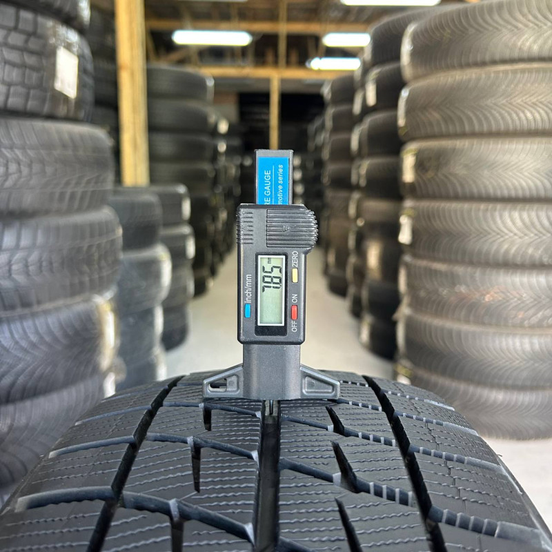 215/45 R17 BRIDGESTONE ICEPARTNER 7mm