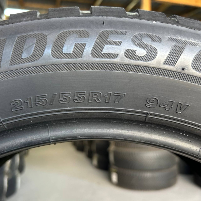 215/55 R17 BRIDGESTONE BLIZZAK LM001 AO 5mm