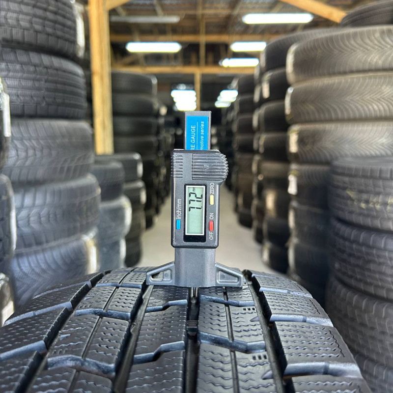 215/60 R17 GOODYEAR ICE NAVI 7 7mm