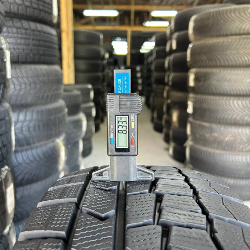 215/60 R17 DUNLOP WINTER MAXX WM02 8mm