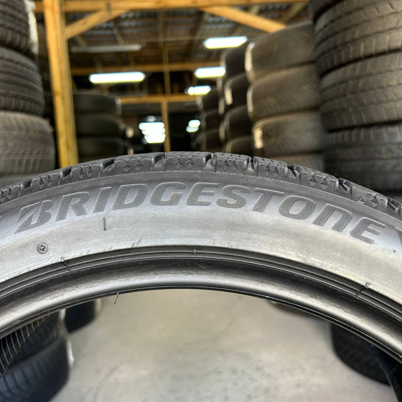 205/45 R17 BRIDGESTONE BLIZZAK VRX2 7mm