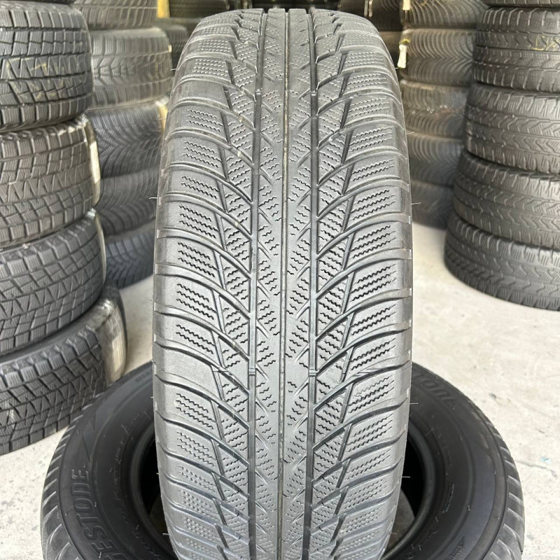 215/65 R17 BRIDGESTONE BLIZZAK LM001 5mm