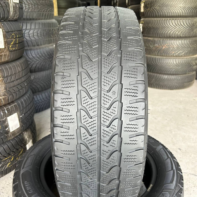 215/60 R17C GOODYEAR ULTRAGRIP CARGO 5mm
