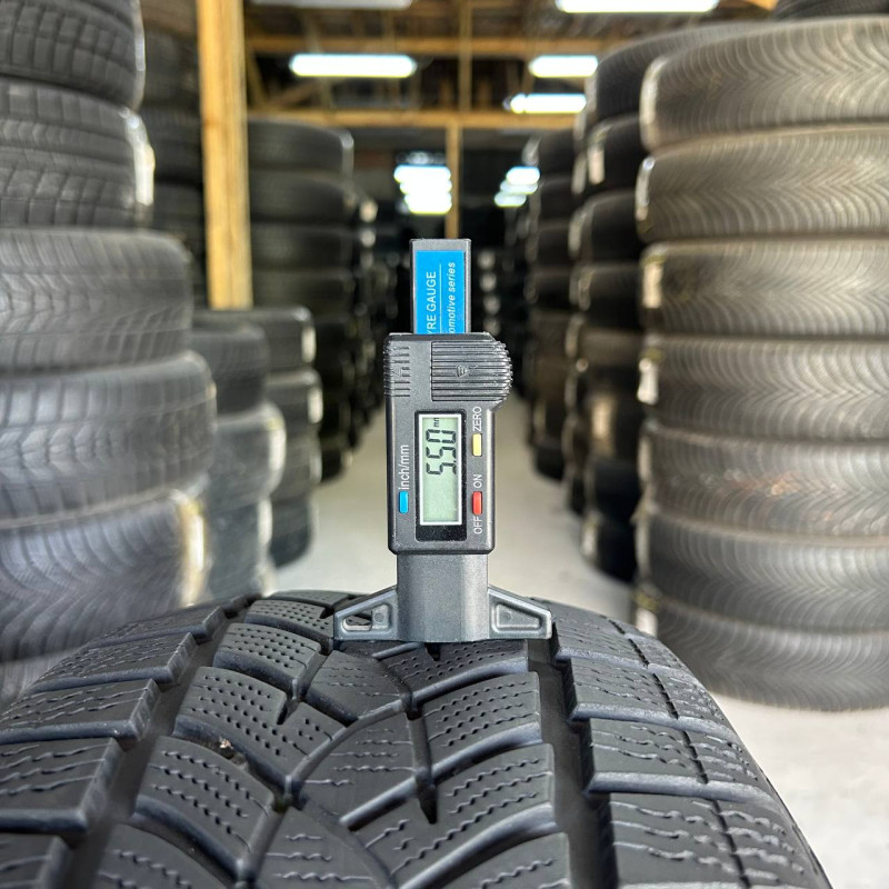 215/60 R17 GOODYEAR ULTRAGRIP PERFORMANCE + SUV 5mm