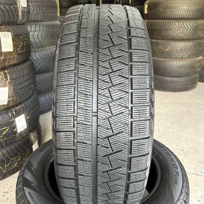215/60 R17 PIRELLI ICE ASIMMETRICO PLUS 7mm