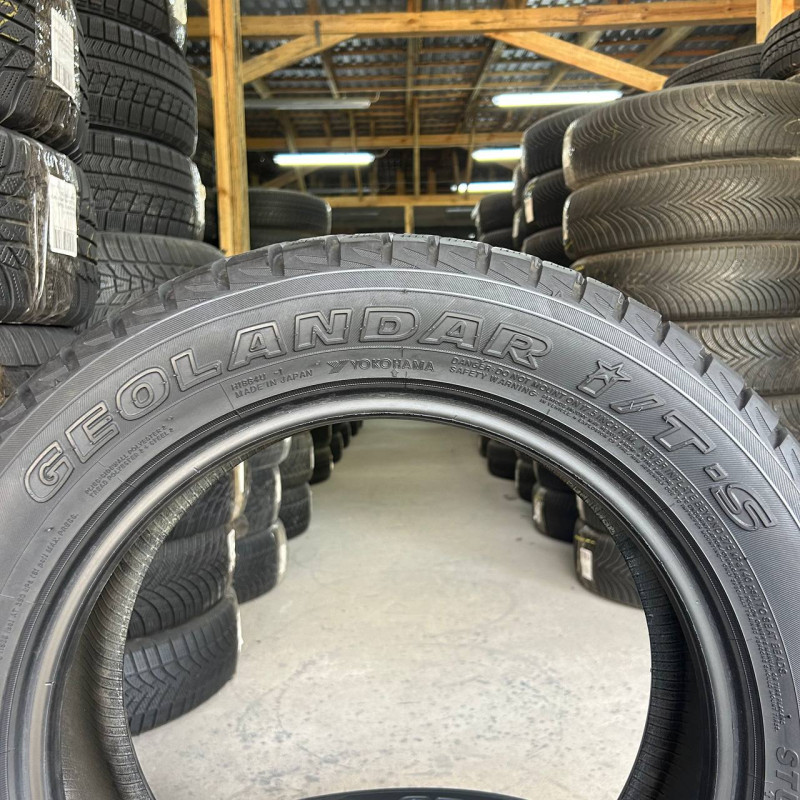 215/60 R17 YOKOHAMA GEOLANDAR I/T-S 8mm