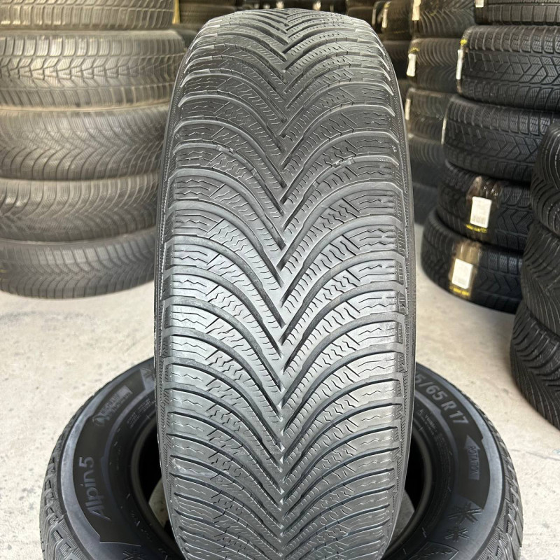 215/65 R17 MICHELIN ALPIN 5 SELFSEAL 5mm