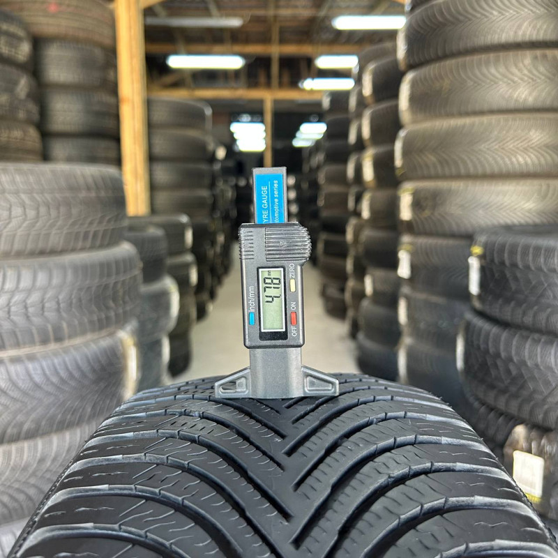 215/65 R17 MICHELIN ALPIN 5 4mm