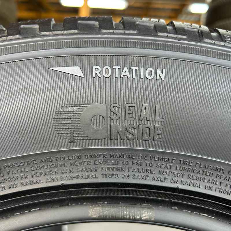 215/65 R17 PIRELLI SCORPION WINTER SEAL INSIDE 5mm