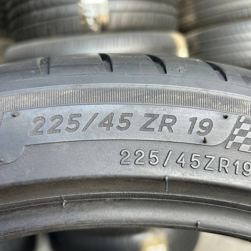 225/45 R19 MICHELIN PILOT SPORT 4 6mm