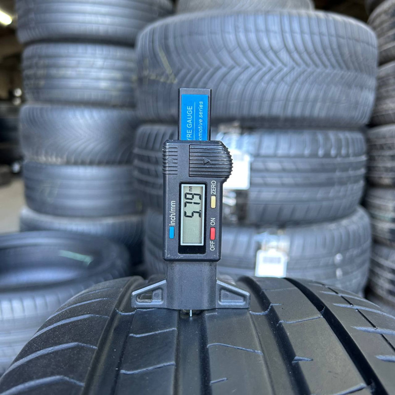 225/45 R19 PIRELLI PZERO PZ4 RUN FLAT 5mm