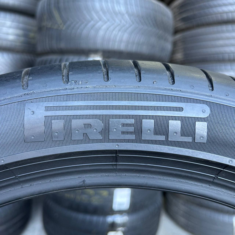 225/45 R19 PIRELLI PZERO PZ4 RUN FLAT 5mm