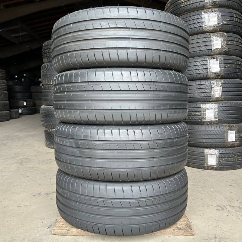 225/45 R19 DUNLOP SPORT MAXX RT2 RUN FLAT 6mm