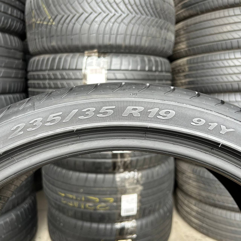 235/35 R19 PIRELLI PZERO 6mm
