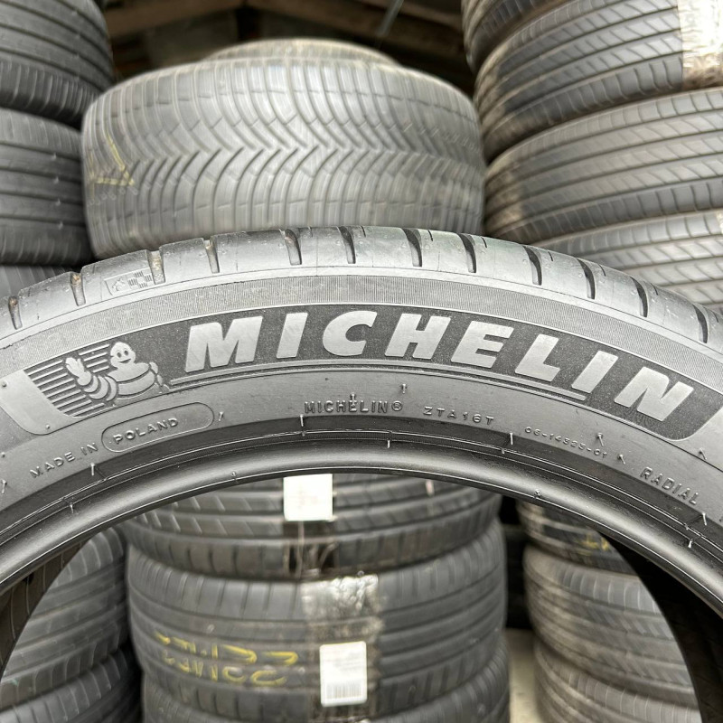 235/50 R19 MICHELIN PILOT SPORT 4 SUV 4mm