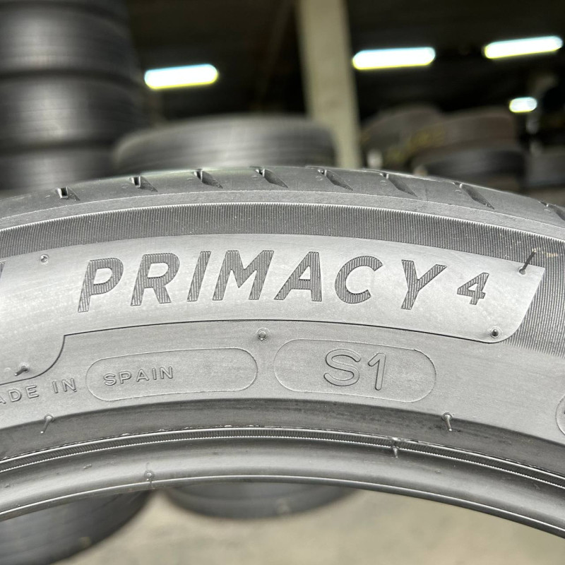 235/45 R20 MICHELIN PRIMACY 4 5mm