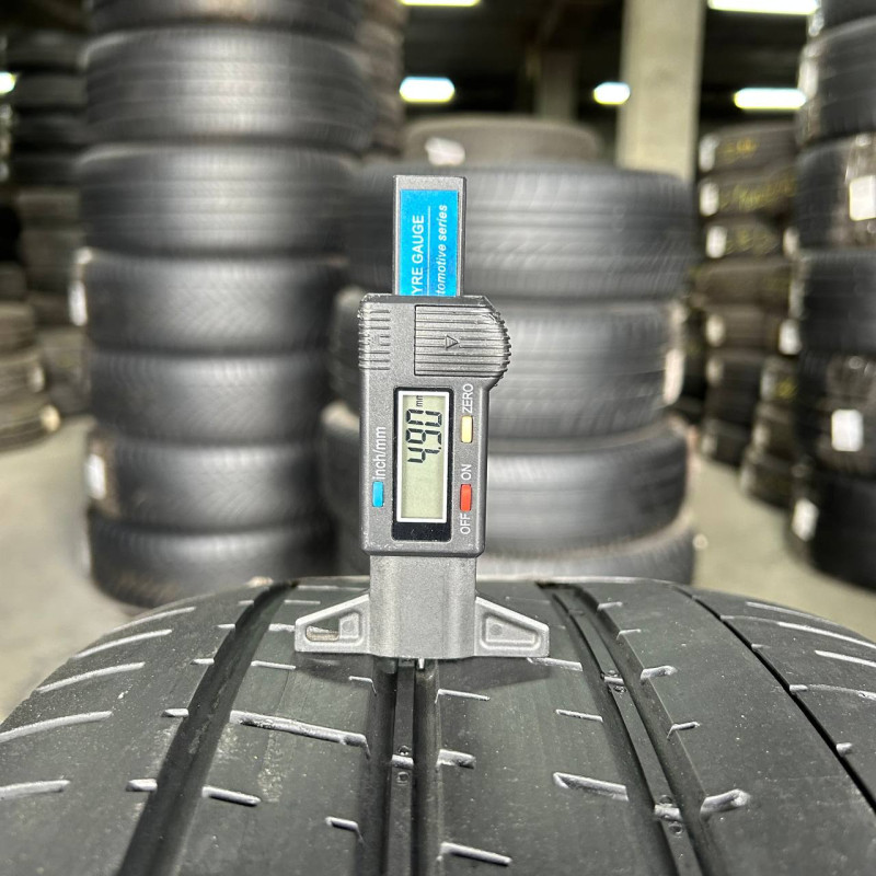 255/40 R21 PIRELLI PZERO 4mm