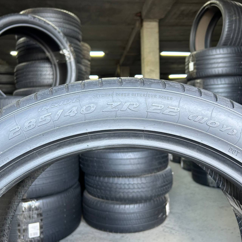 285/40 R22 PIRELLI PZERO CORSA 6mm