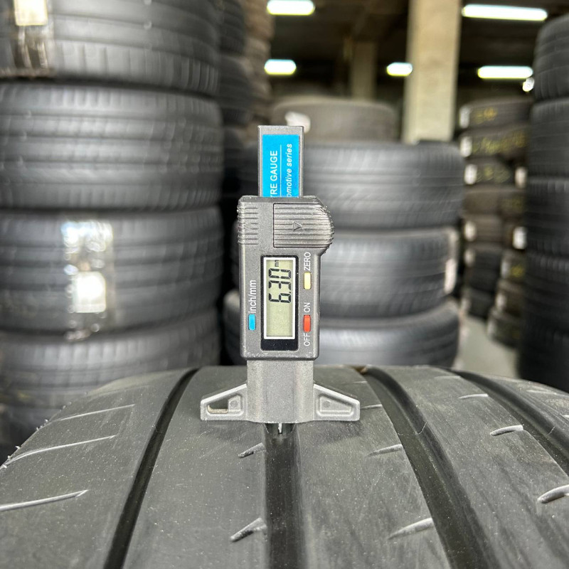 285/40 R22 YOKOHAMA ADVAN SPORT V105 6mm