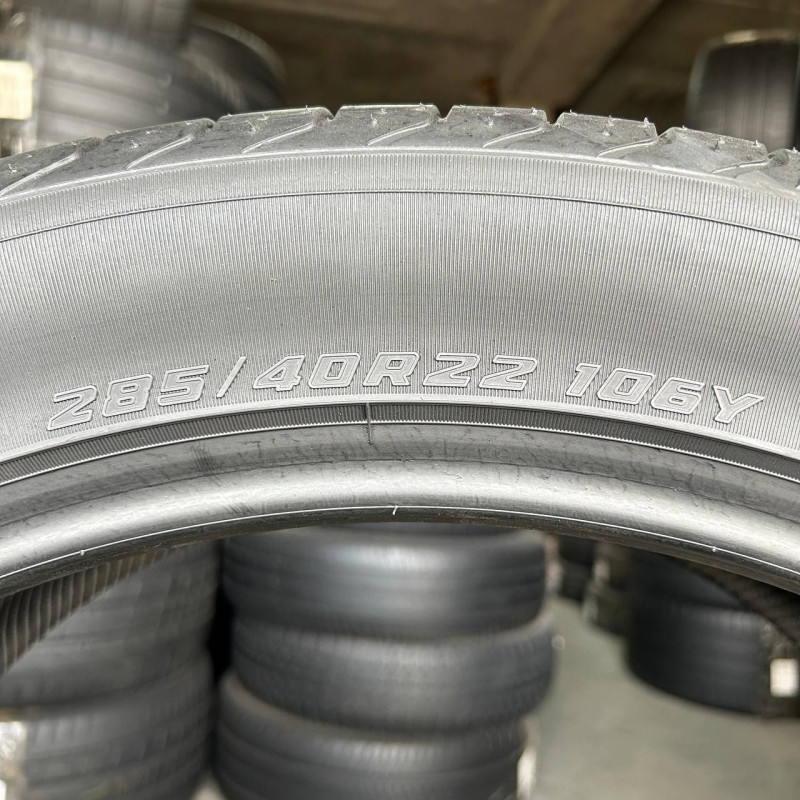 285/40 R22 YOKOHAMA ADVAN SPORT V105 6mm